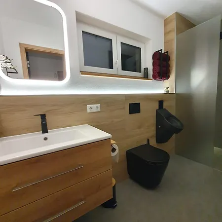 Gaesteunterkunft Bergzauber - Fruehstueck Moeglich Pansiyon